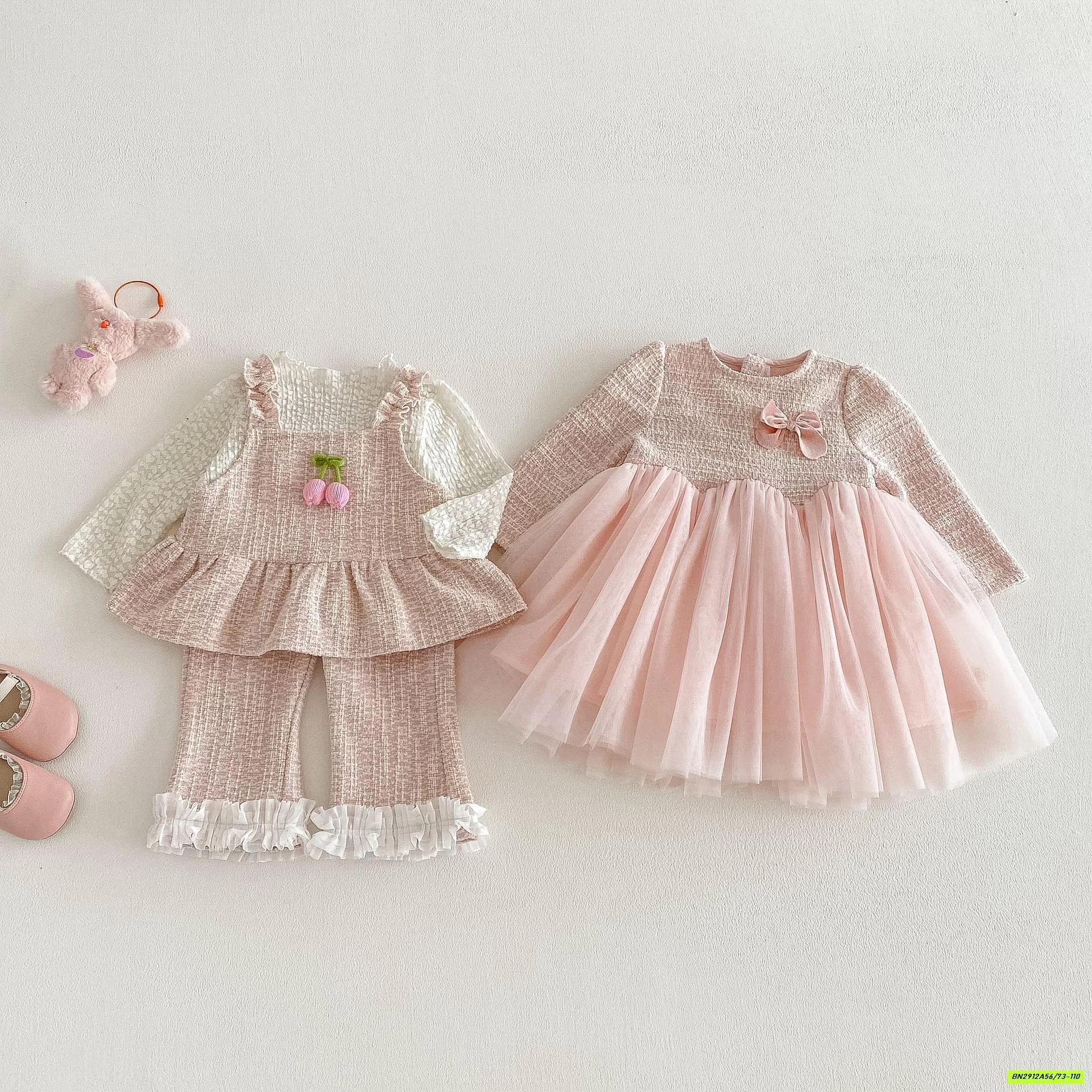 COUPLE ĐẦM HỒNG DỄ THƯƠNG