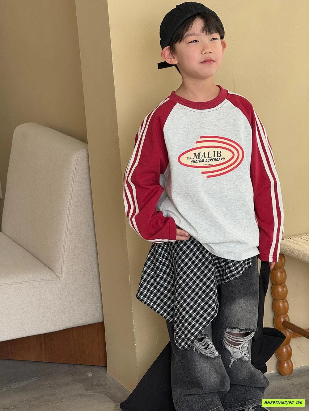 ÁO THUN XÁM PHỐI TAY ĐỎ