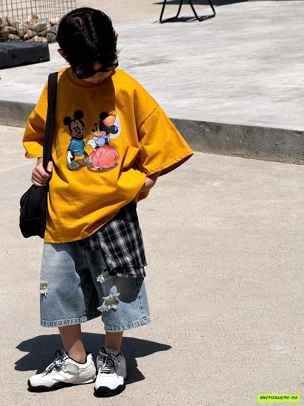 ÁO THUN MICKEY VÀNG