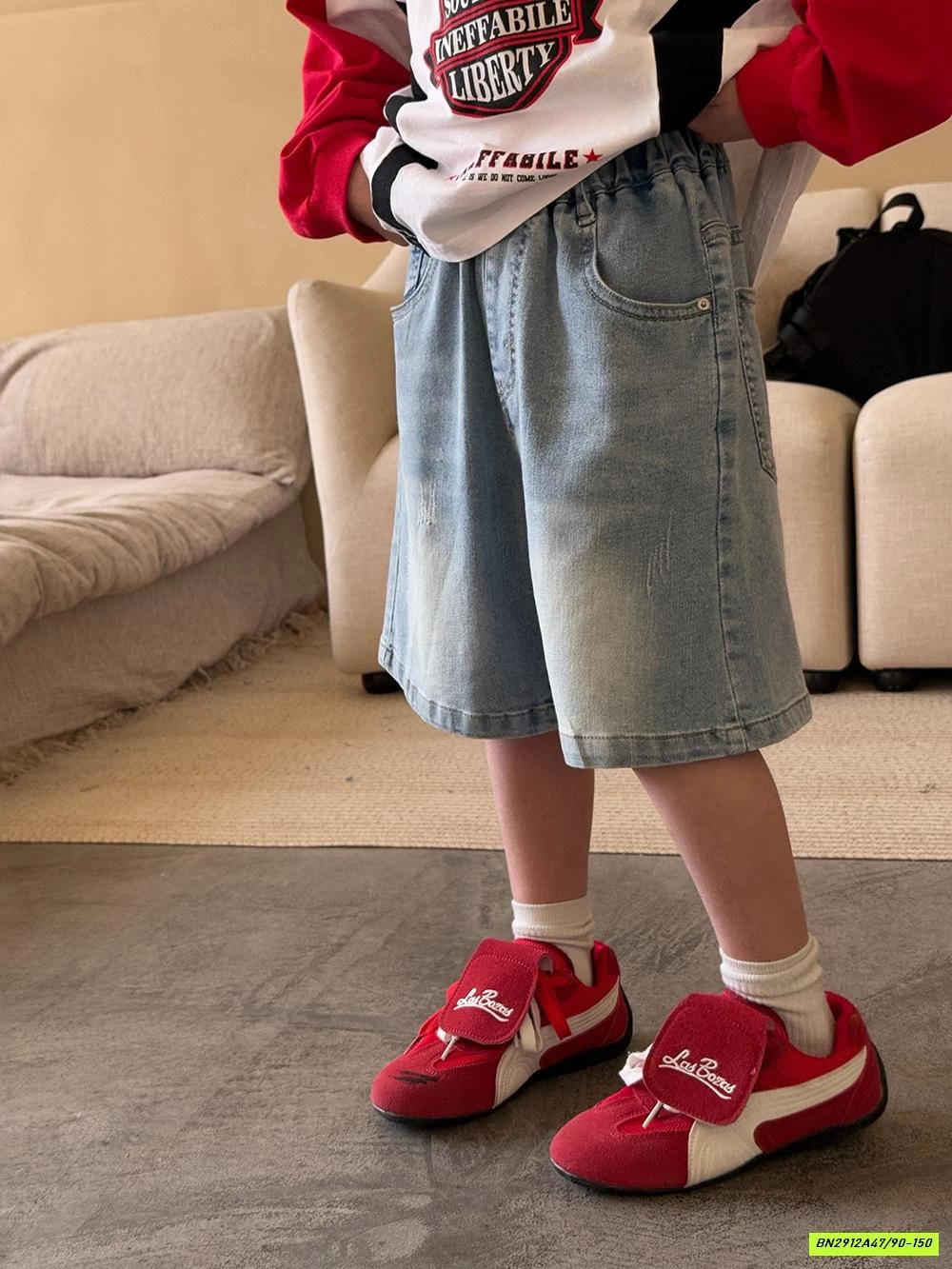 SHORT JEANS BẠC GỐI BASIC