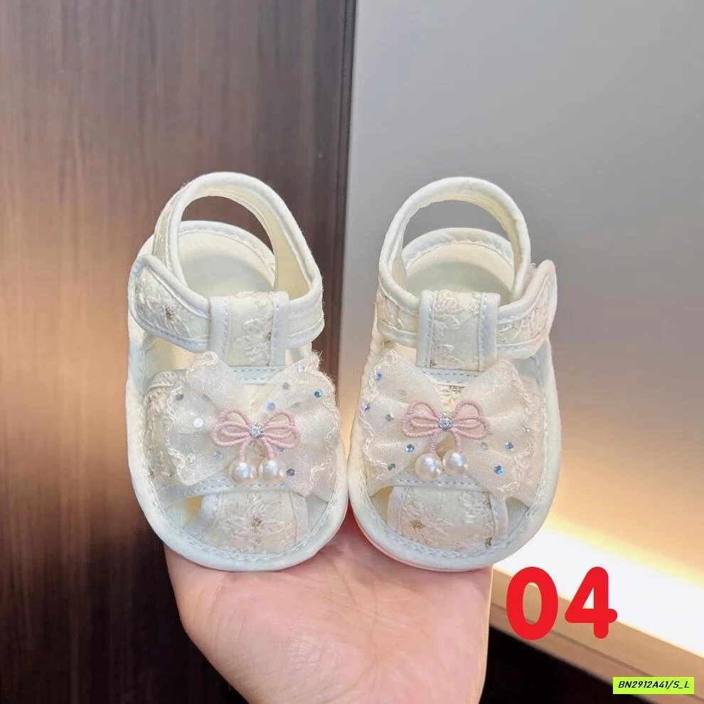 SANDAL HOA NHÍ TẬP ĐI