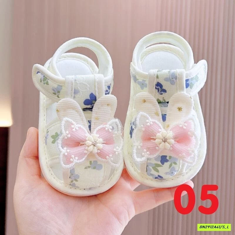 SANDAL HOA NHÍ TẬP ĐI