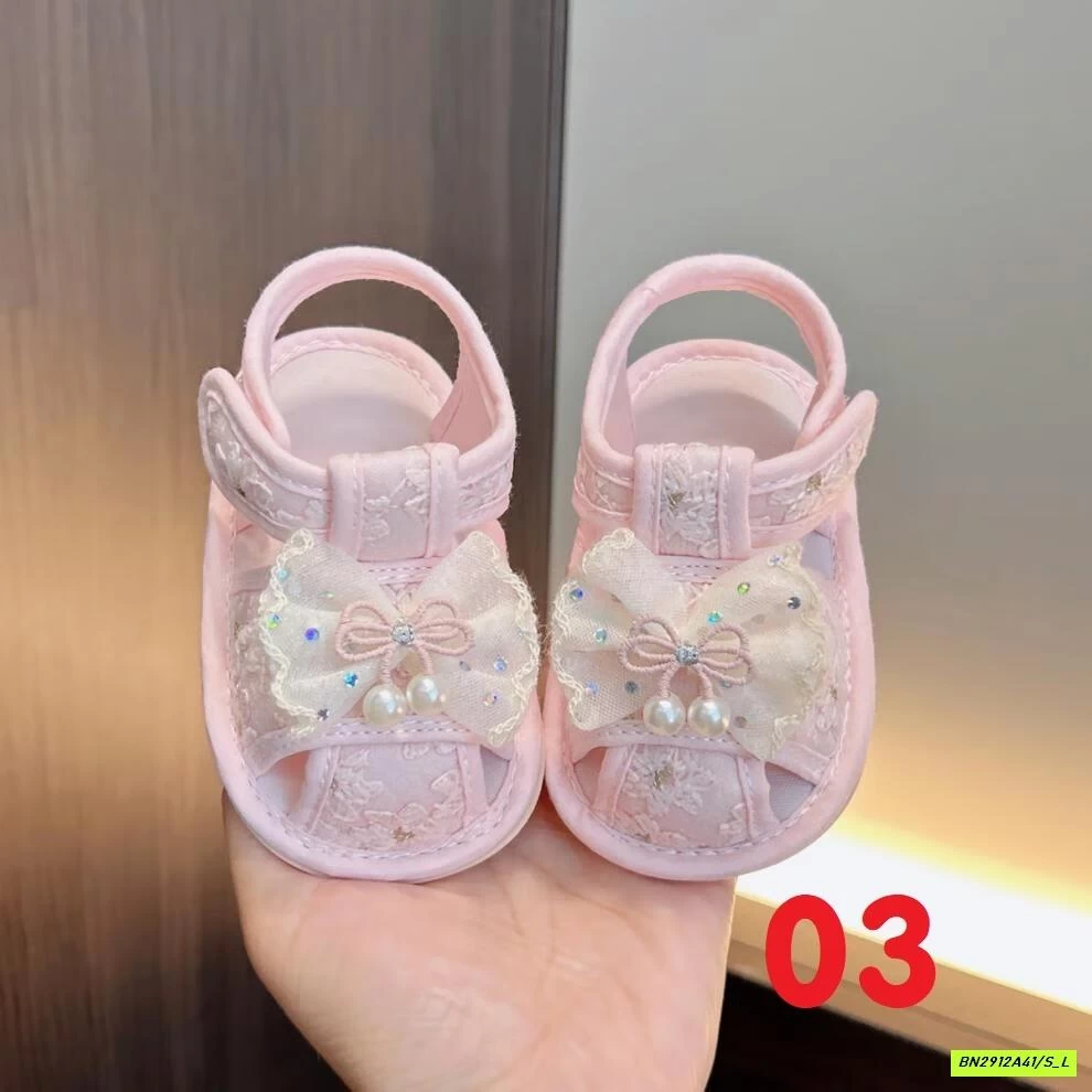 SANDAL HOA NHÍ TẬP ĐI