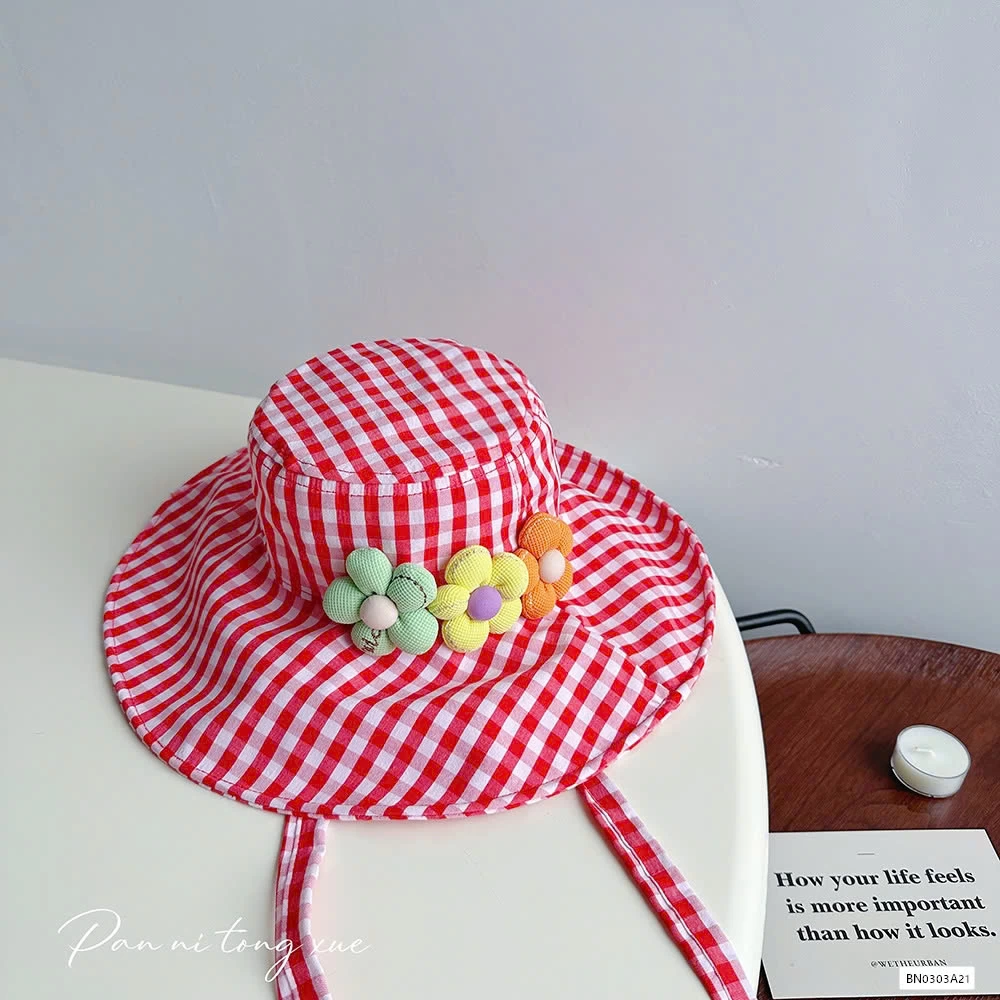 MŨ BÈO CARO GẮN HOA