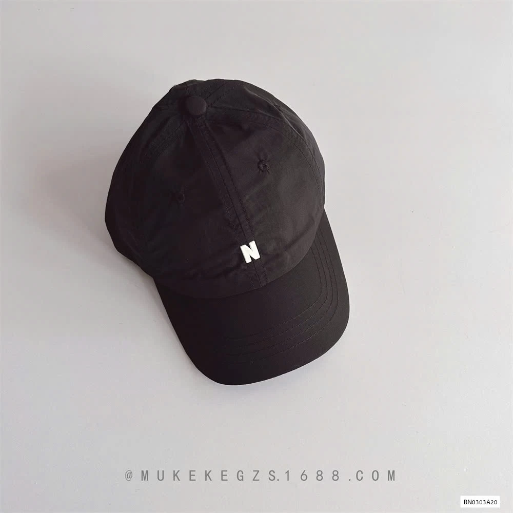 MŨ KẾT GIÓ CHỮ N