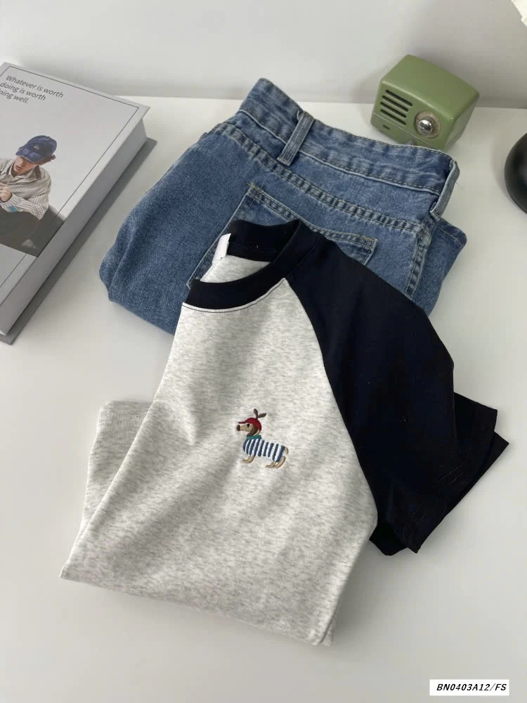 ÁO THÊU CÚN PHỐI MÀU TAY