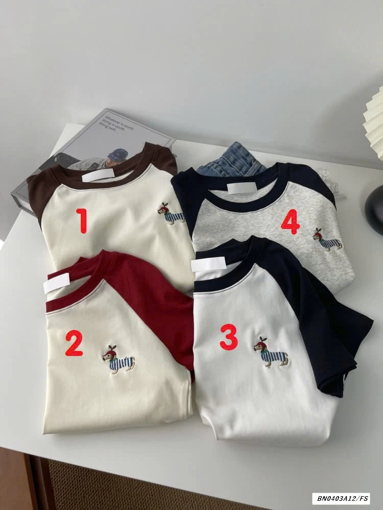 ÁO THÊU CÚN PHỐI MÀU TAY