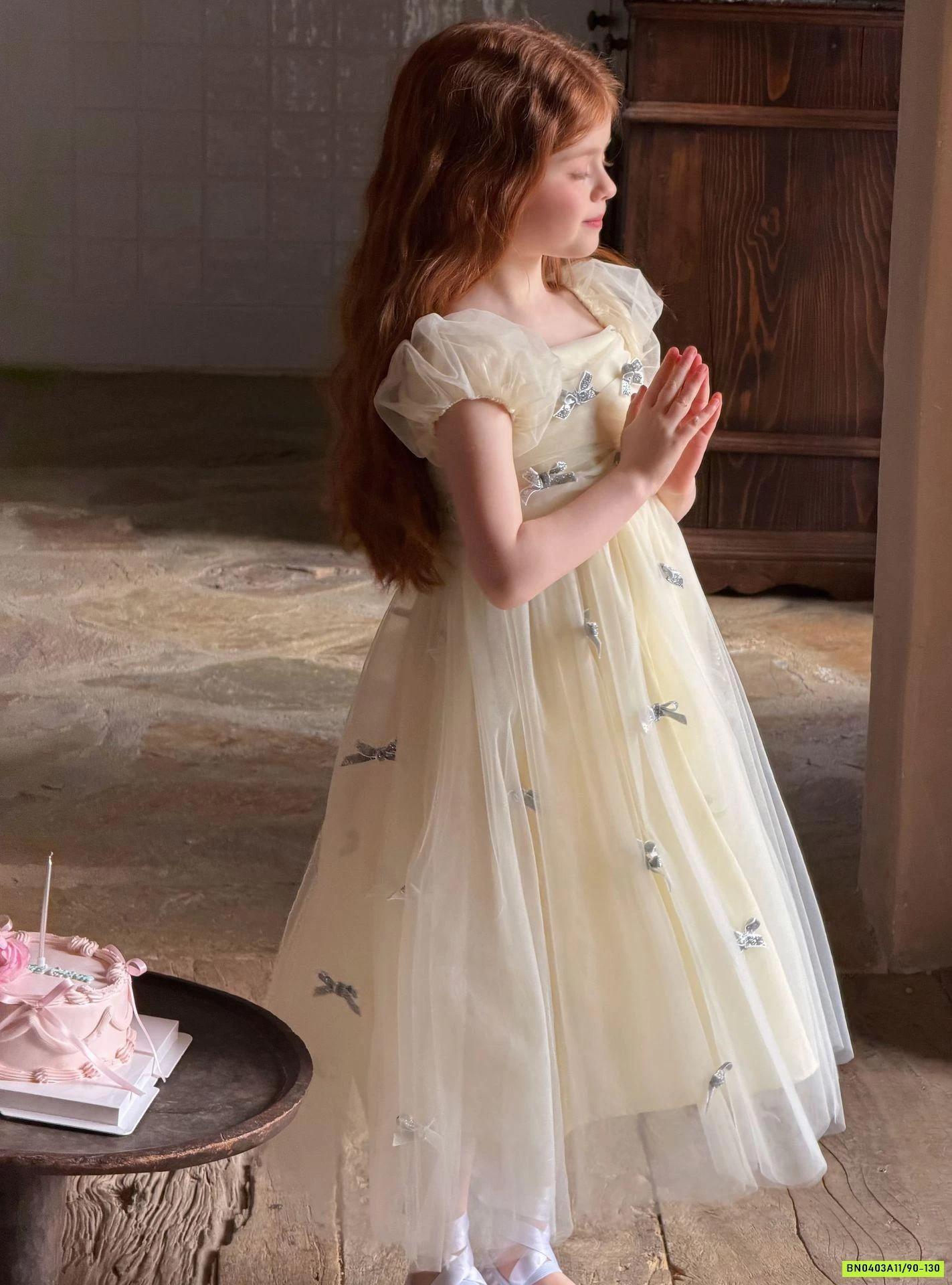 ĐẦM VOAN CÔNG CHÚA GẮN NƠ OTALY