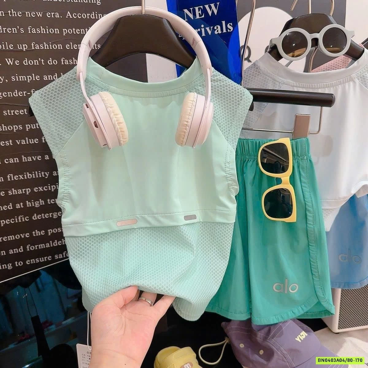 BỘ THỂ THAO SÁT NÁCH QUẦN GIÓ