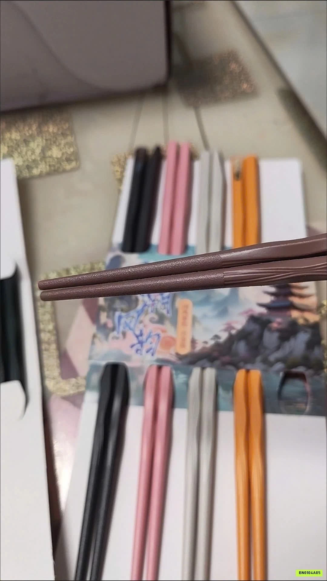 SÉT 10Đ ĐŨA HỢP KIM SẮC MÀU