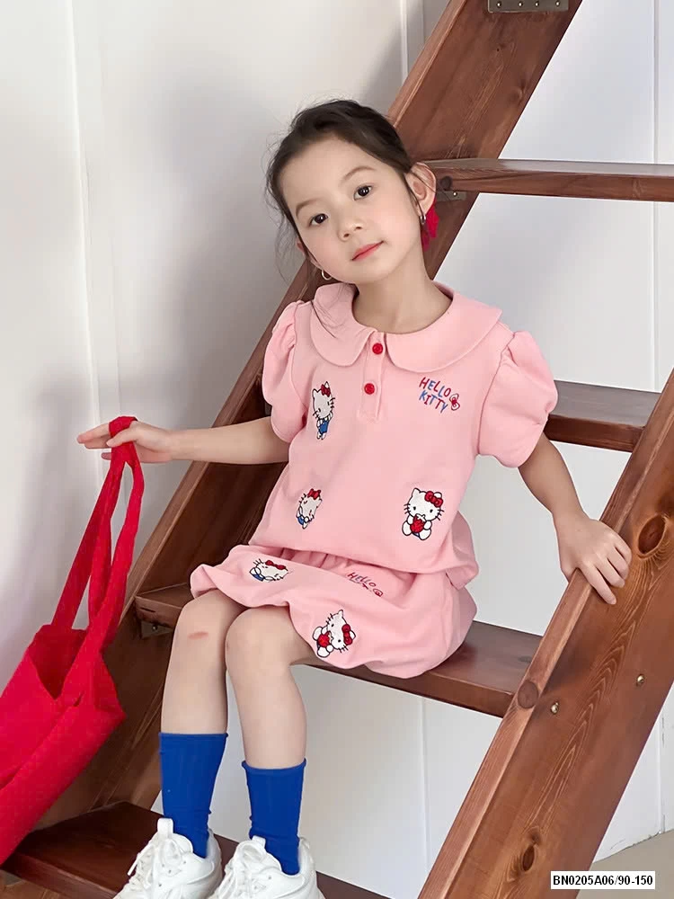 SÉT VÁY BÍ KITTY CỔ SEN