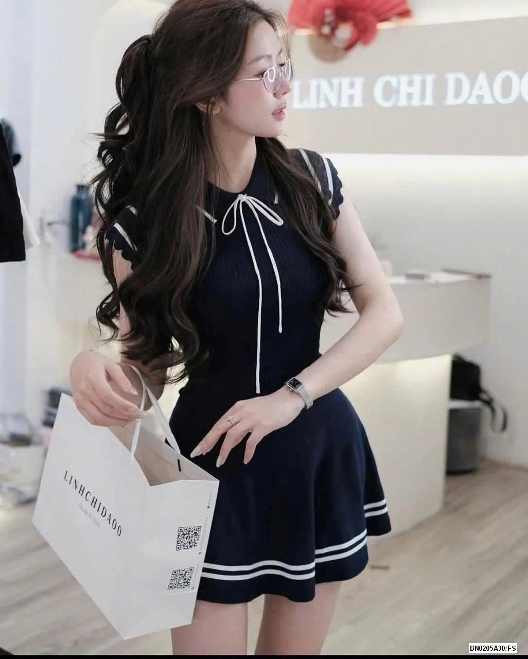 ĐẦM MONTOGHI PHỐI VIỀN WG.WE