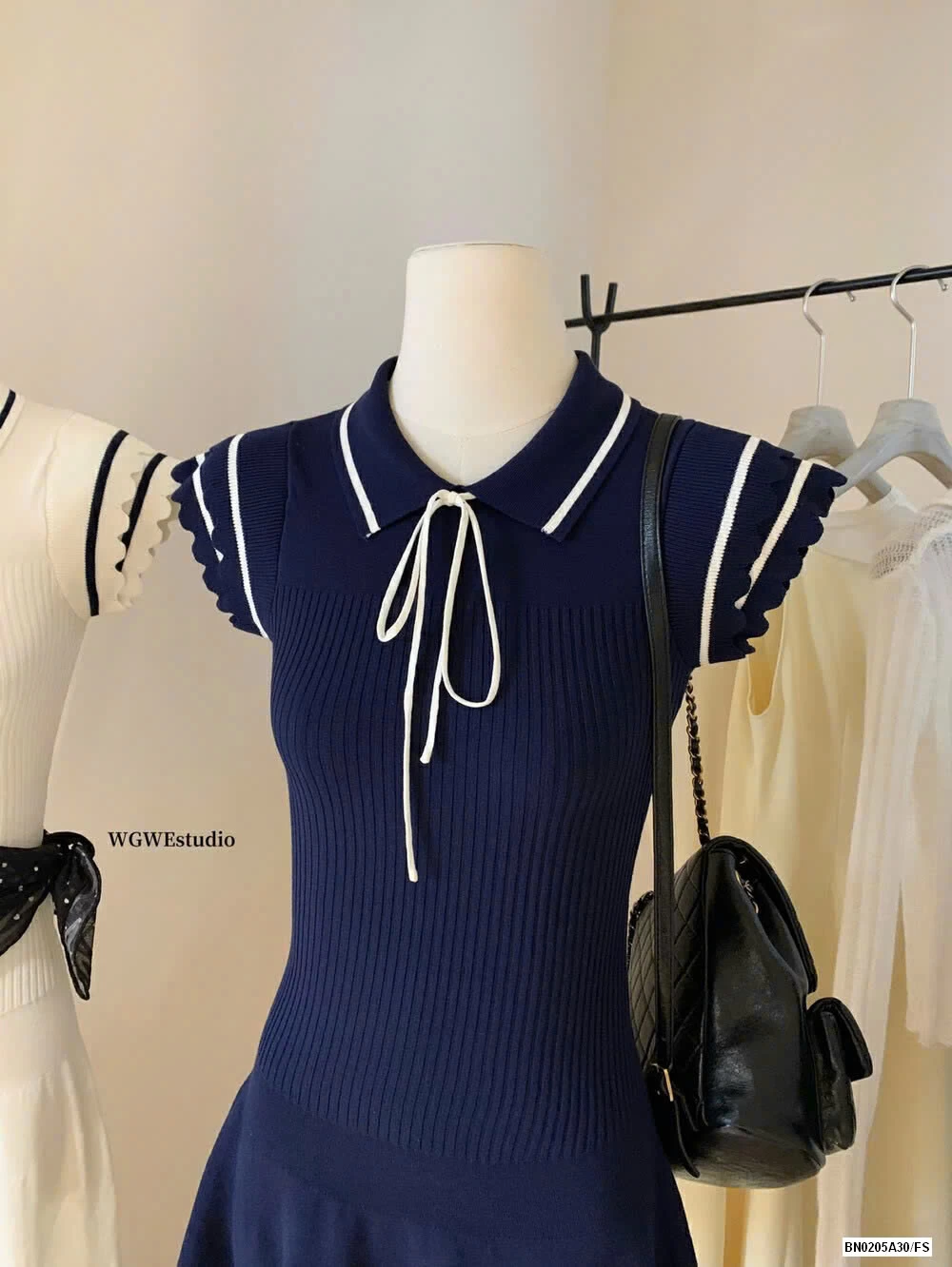 ĐẦM MONTOGHI PHỐI VIỀN WG.WE