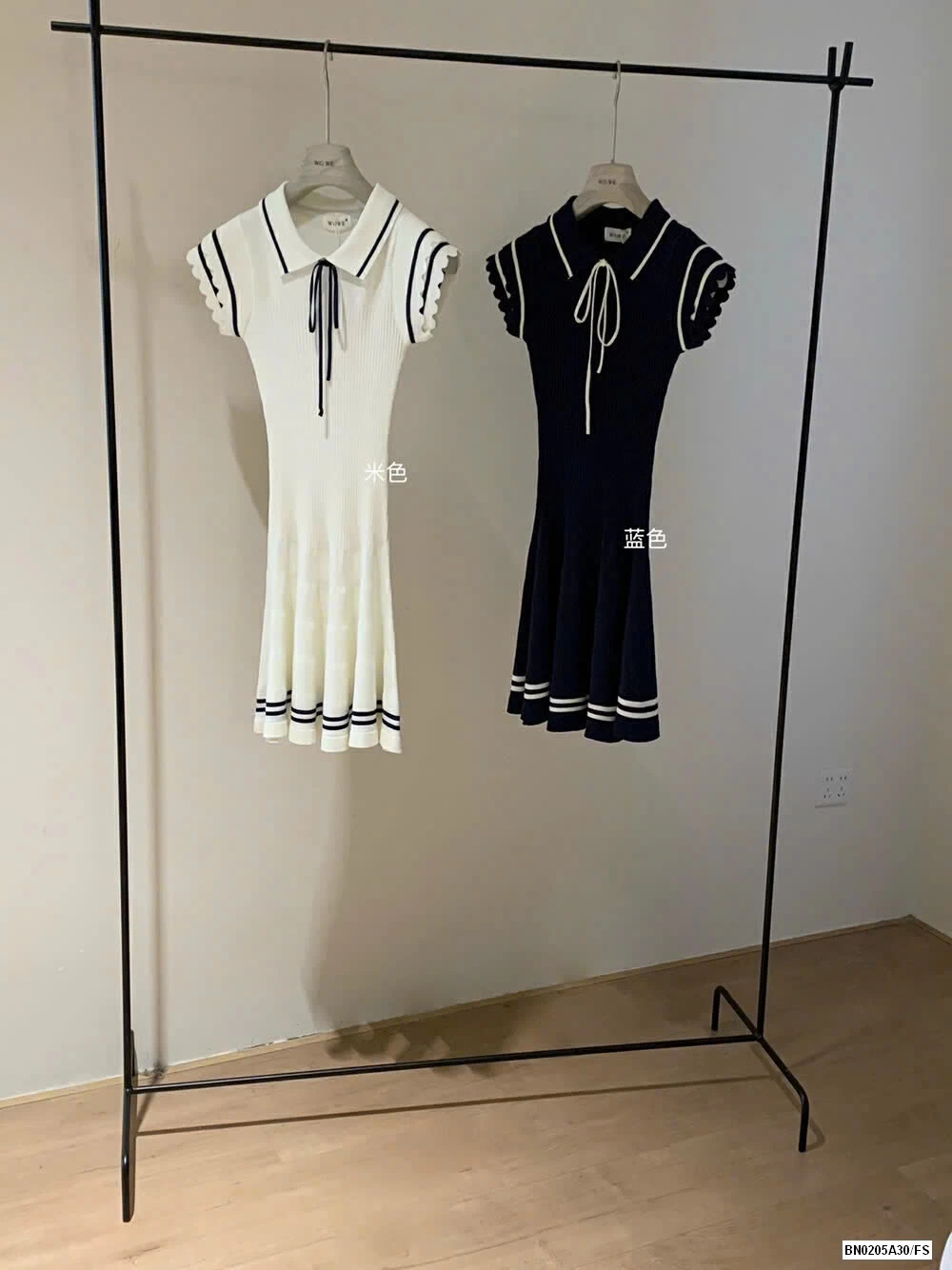 ĐẦM MONTOGHI PHỐI VIỀN WG.WE