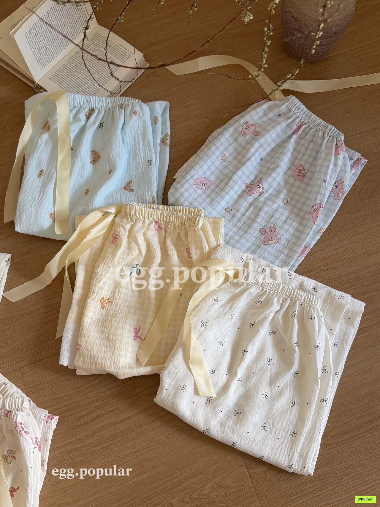 QUẦN SUÔNG HỌA TIẾT EGG