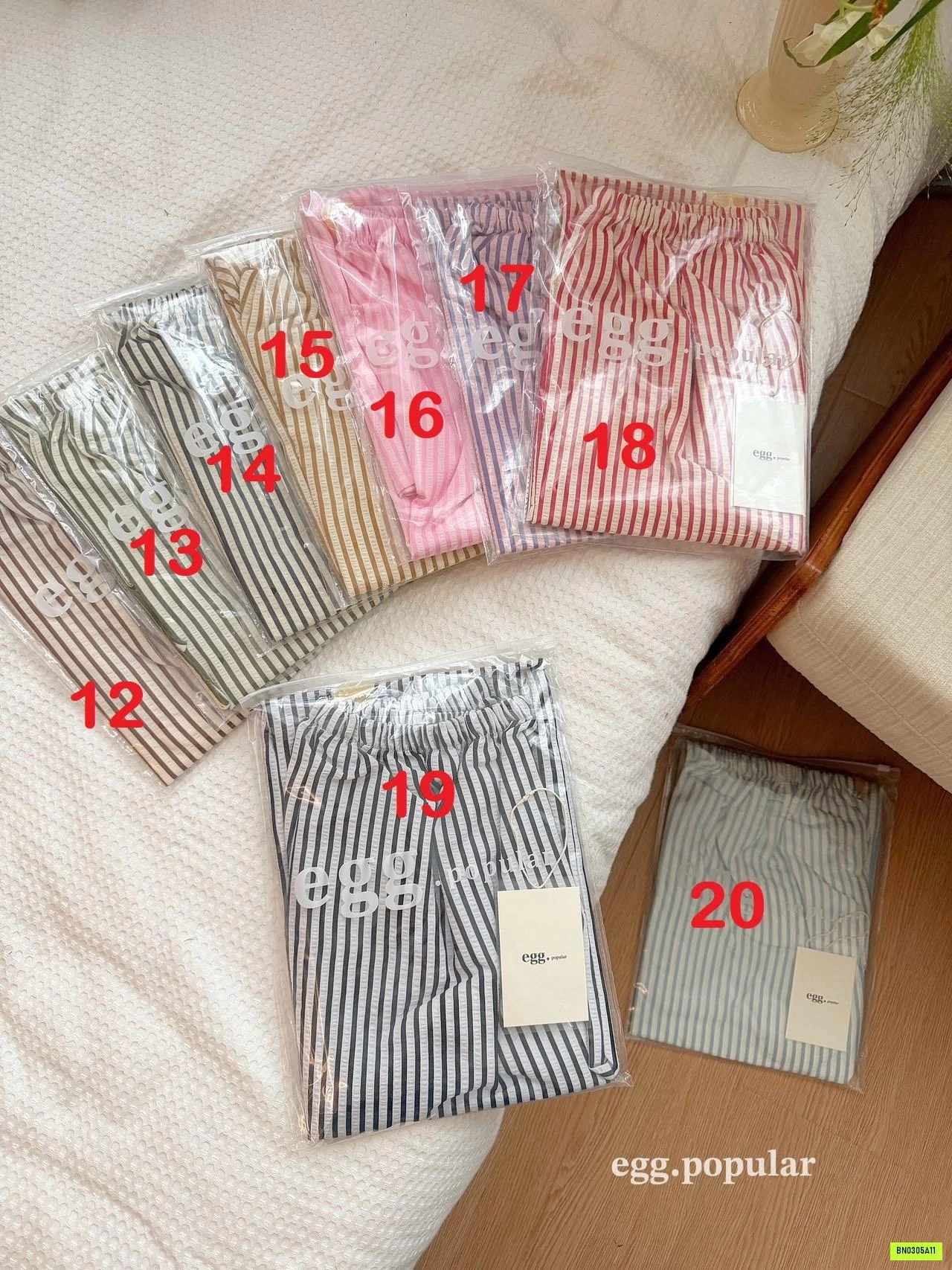 QUẦN SUÔNG HỌA TIẾT EGG