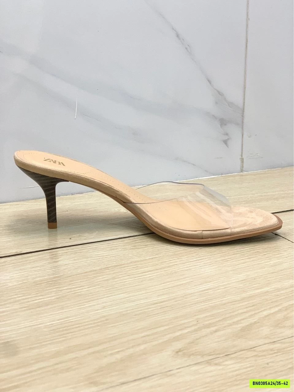 DÉP CAO GÓT QUAI TRONG ZR