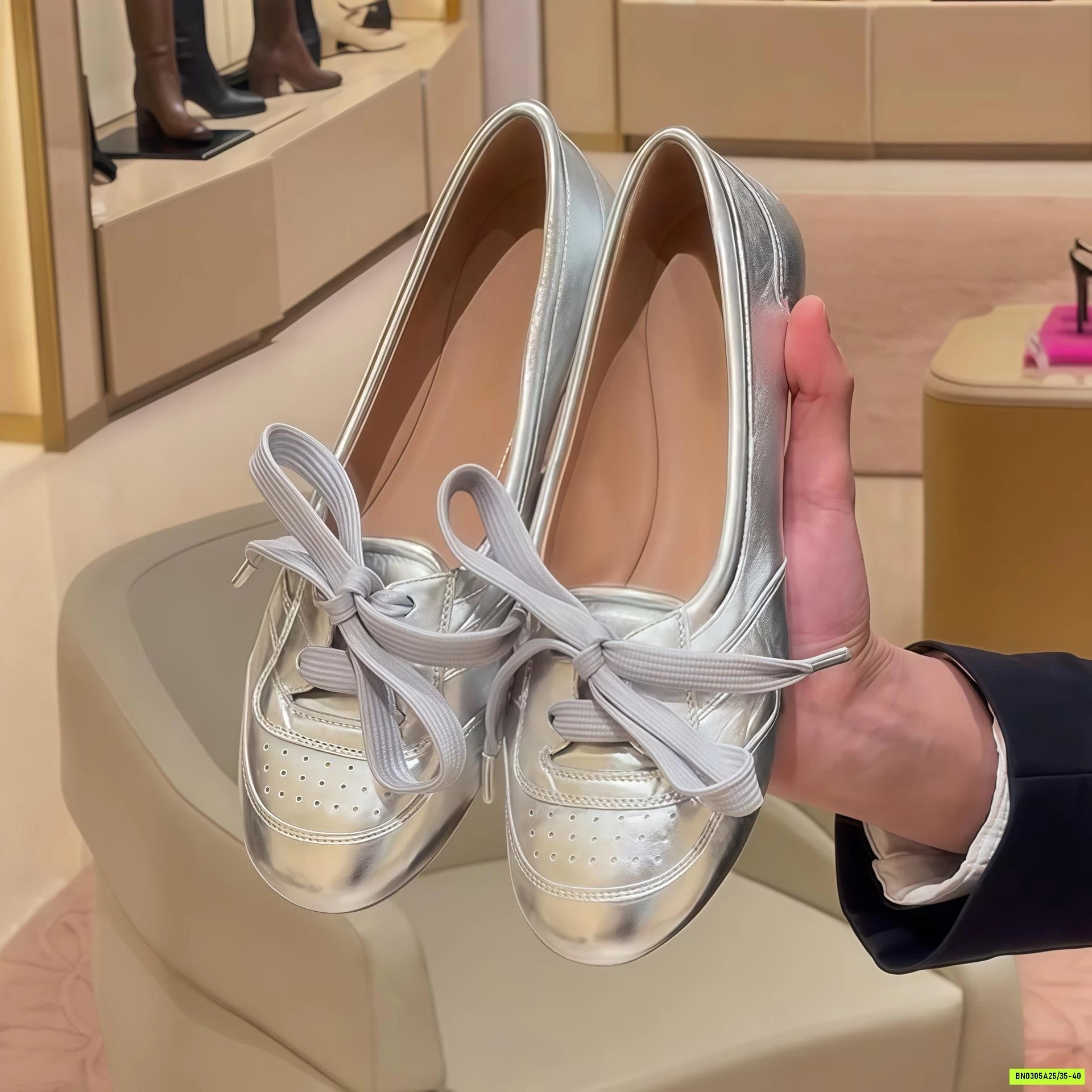 SLIPON LƯỜI BUỘC DÂY