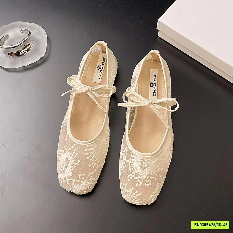 GIÀY BÚP BÊ LƯỚI THÊU HOA