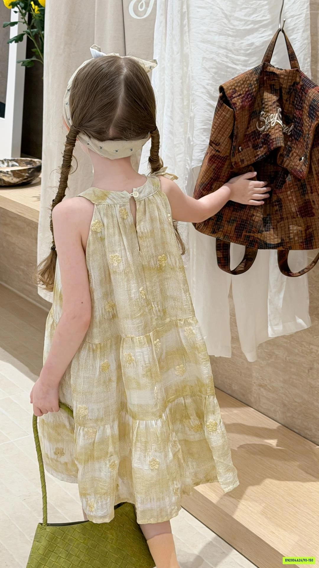 ĐẦM VOAN CỔ BÈO HOA 3D