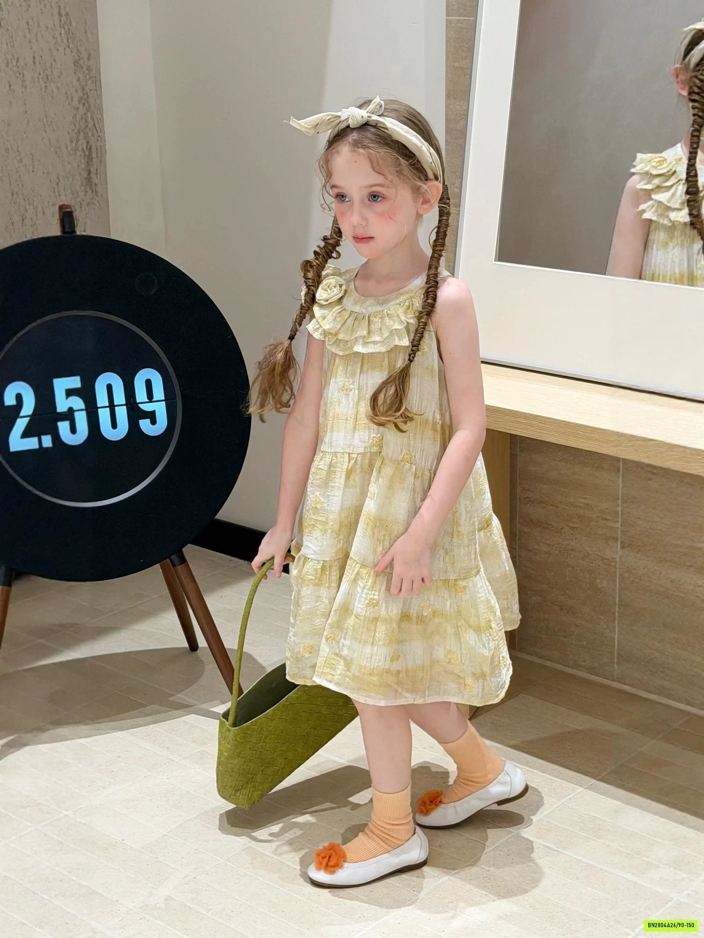 ĐẦM VOAN CỔ BÈO HOA 3D