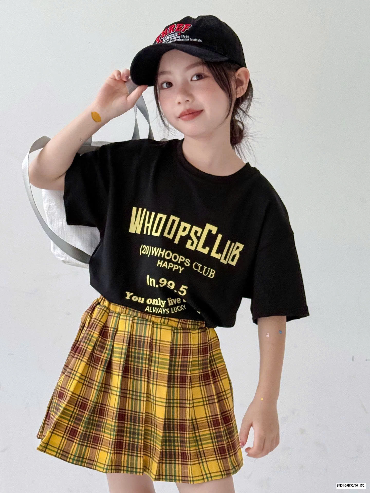 SET ÁO PHÔNG MIX CHÂN VÁY XẾP LY VÀNG