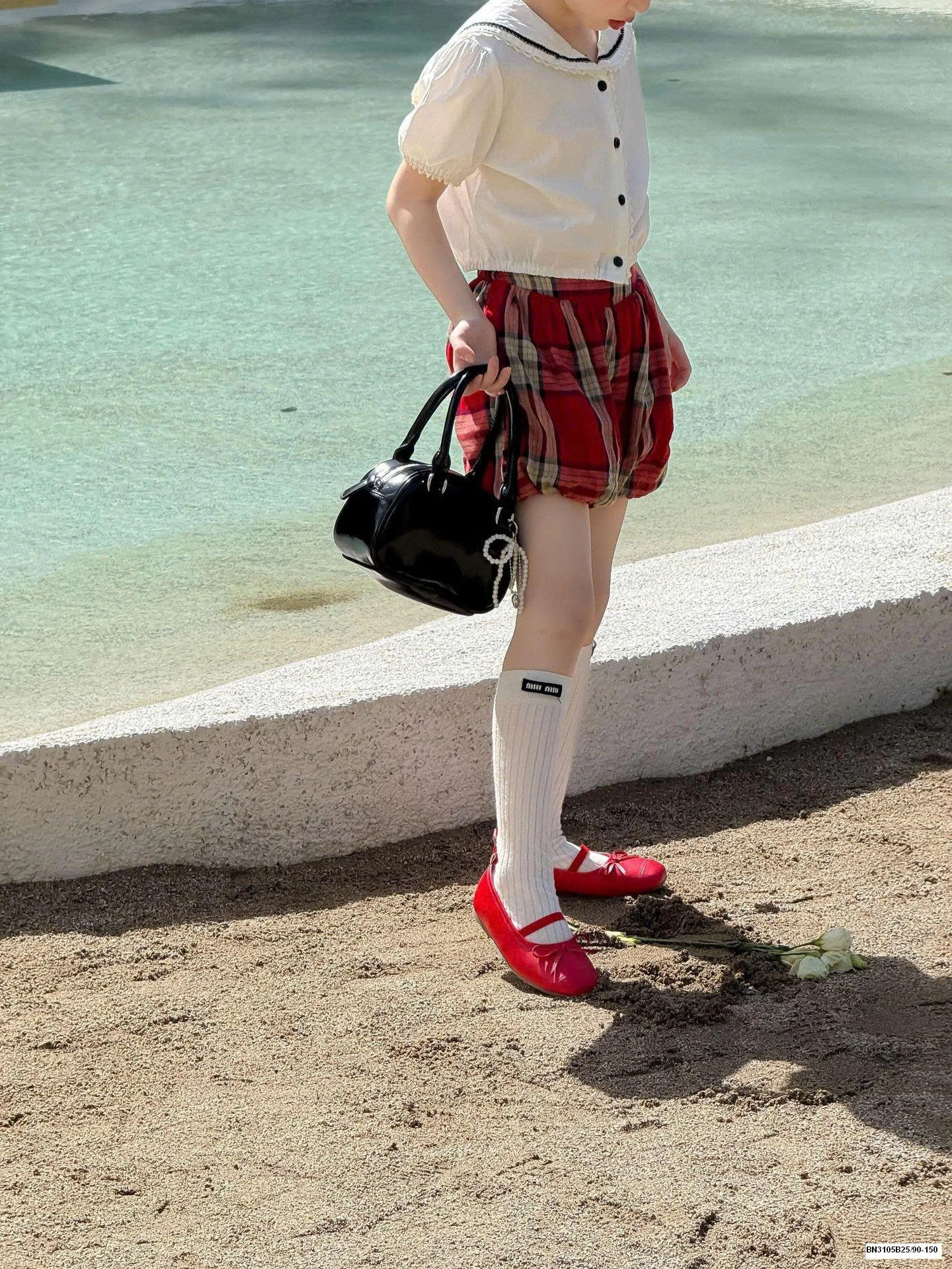 SET SƠ MI DÁNG NẮNG MIX QUẦN VÁY CARO ĐỎ