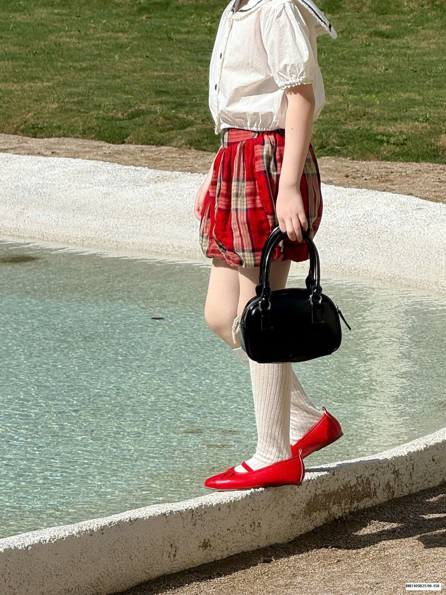 SET SƠ MI DÁNG NẮNG MIX QUẦN VÁY CARO ĐỎ