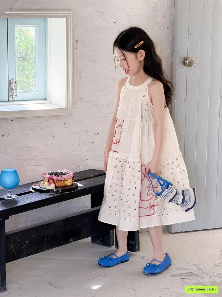ĐẦM THÊU CỔ YẾM XINH XẮN 26C061 AMBB