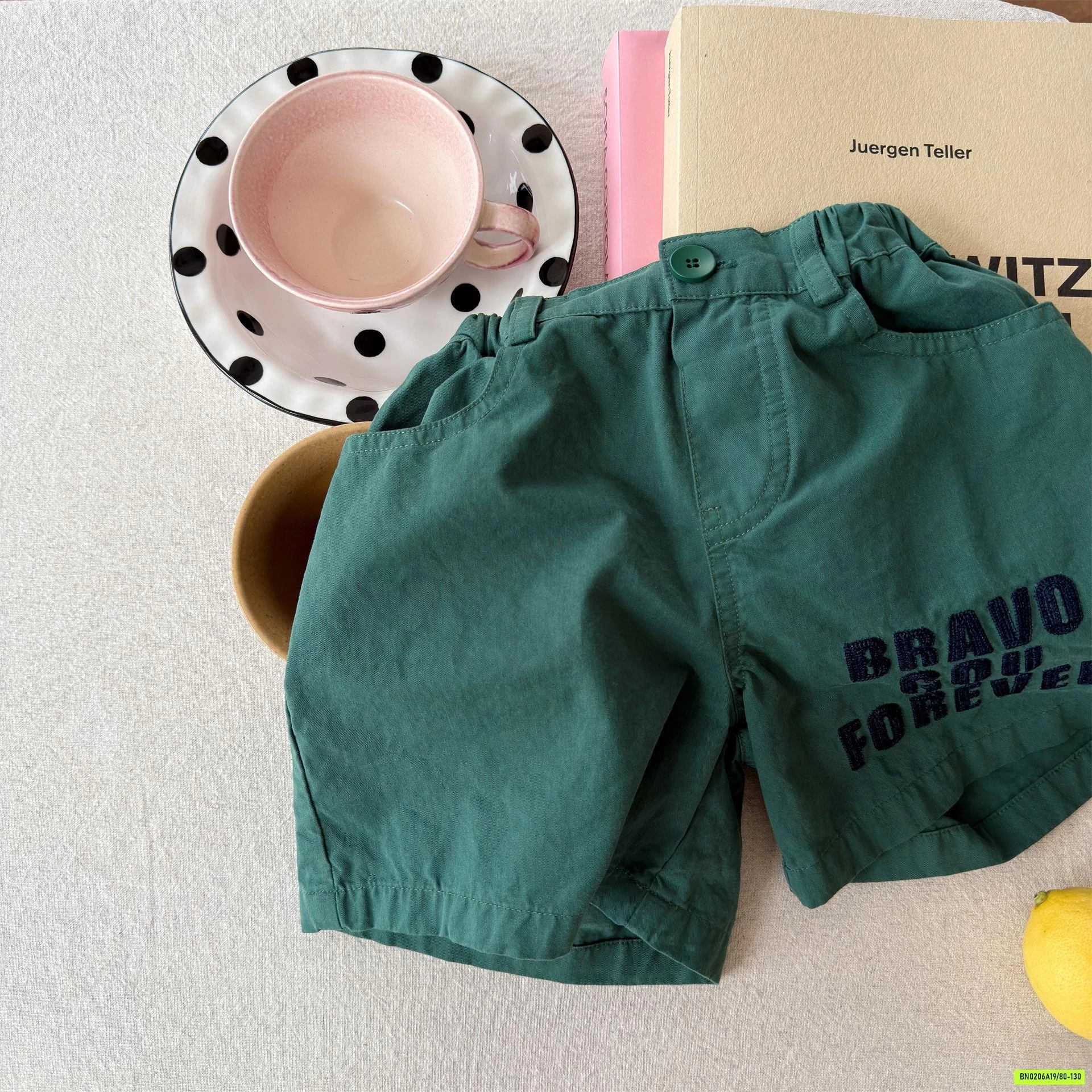 SHORT THÔ THÊU CHỮ ADBABY