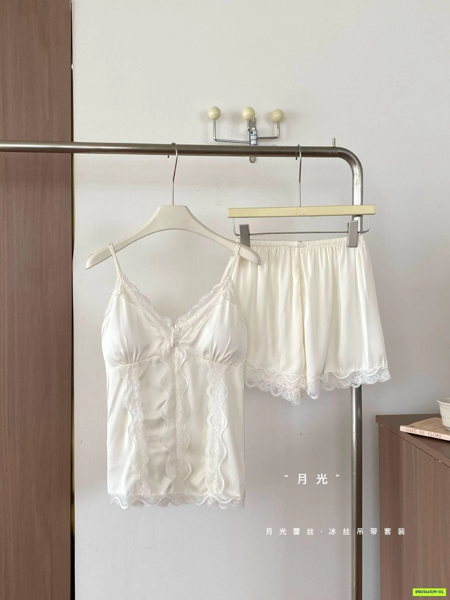 BỘ NGỦ LỤA 2 DÂY VIỀN REN