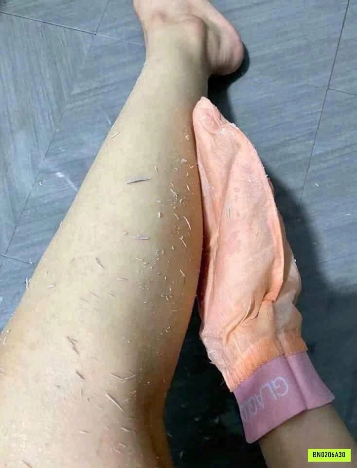 SÉT 2 GĂNG TAY TẨY DA CHẾT