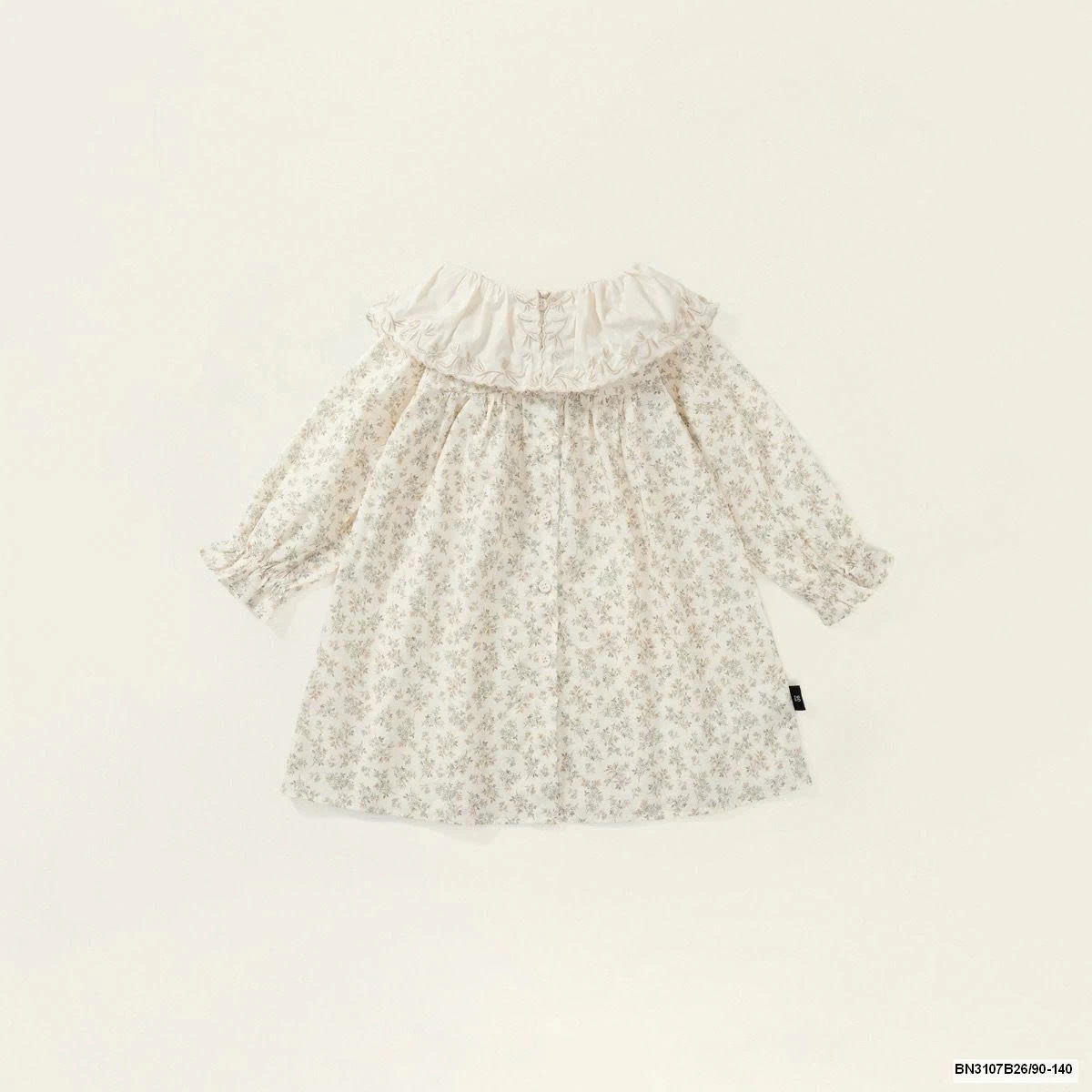 ĐẦM HOA NHÍ CỔ BÈO REN