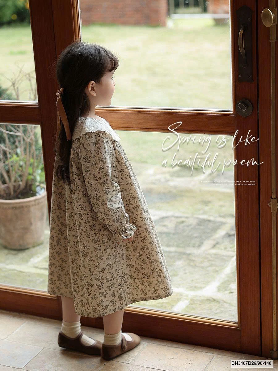 ĐẦM HOA NHÍ CỔ BÈO REN