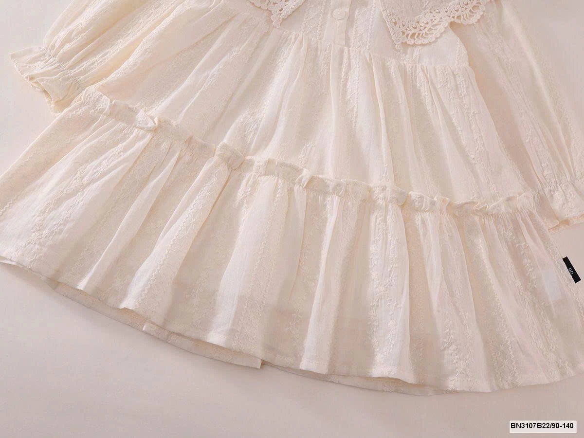 ĐẦM REN TẦNG THÊU HOA NỔI