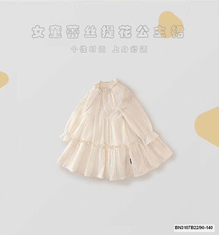 ĐẦM REN TẦNG THÊU HOA NỔI