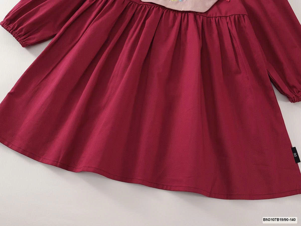 ĐẦM  THÊU HOA NGỰC