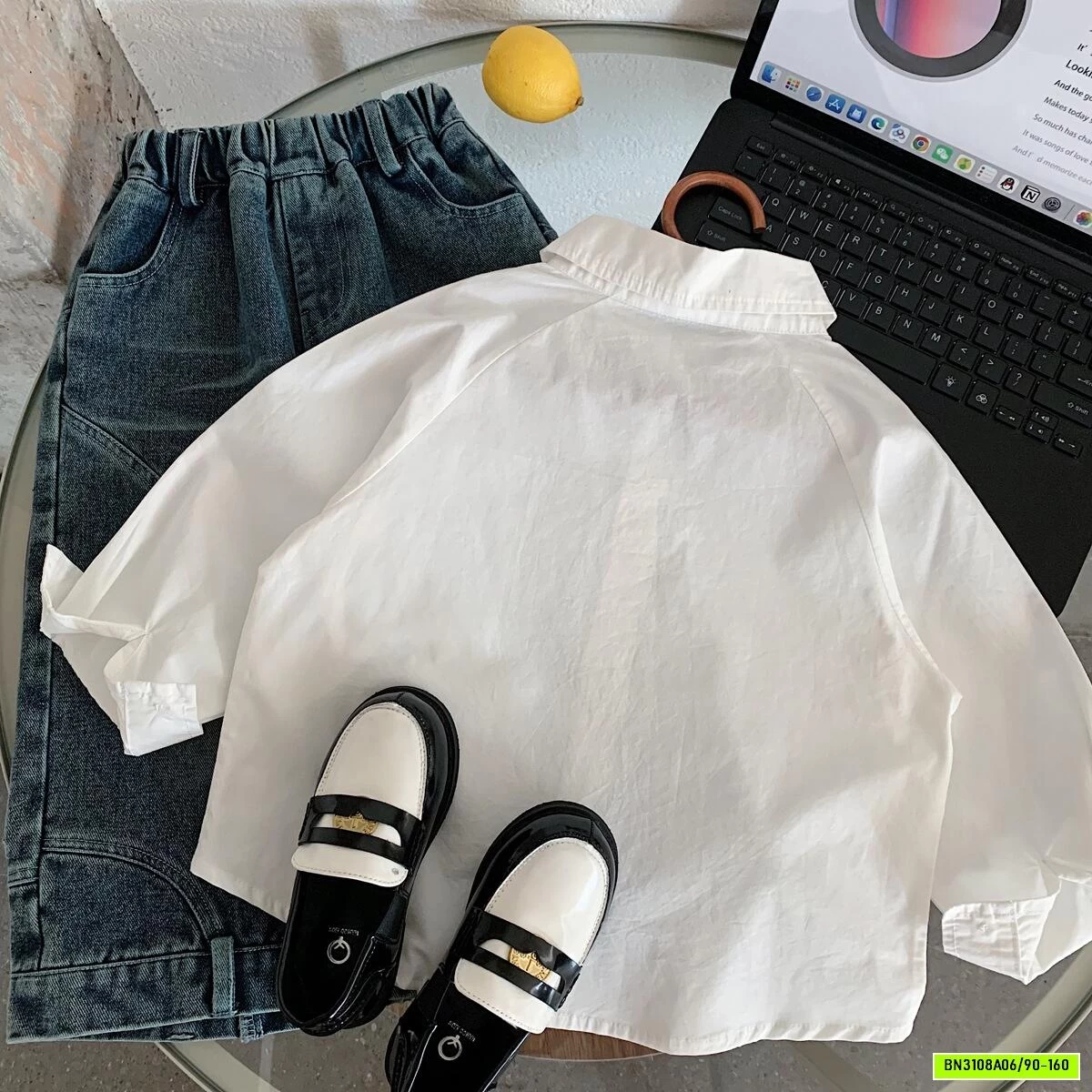 SƠ MI TRẮNG CỔ ĐỨC MUYE