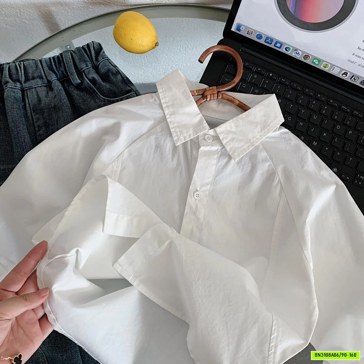 SƠ MI TRẮNG CỔ ĐỨC MUYE