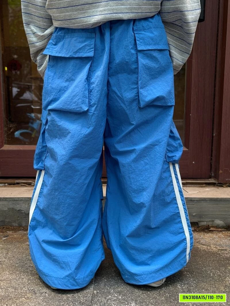 JOGGER GIÓ THỂ THAO 3 SỌC
