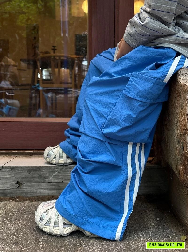 JOGGER GIÓ THỂ THAO 3 SỌC