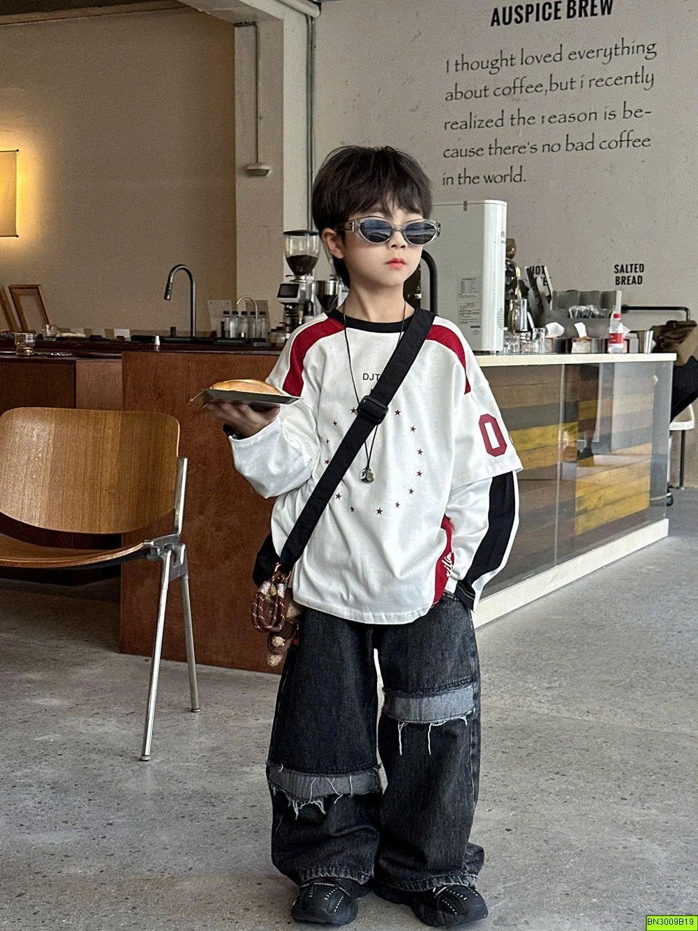ÁO THUN SỌC VAI SỐ 08
