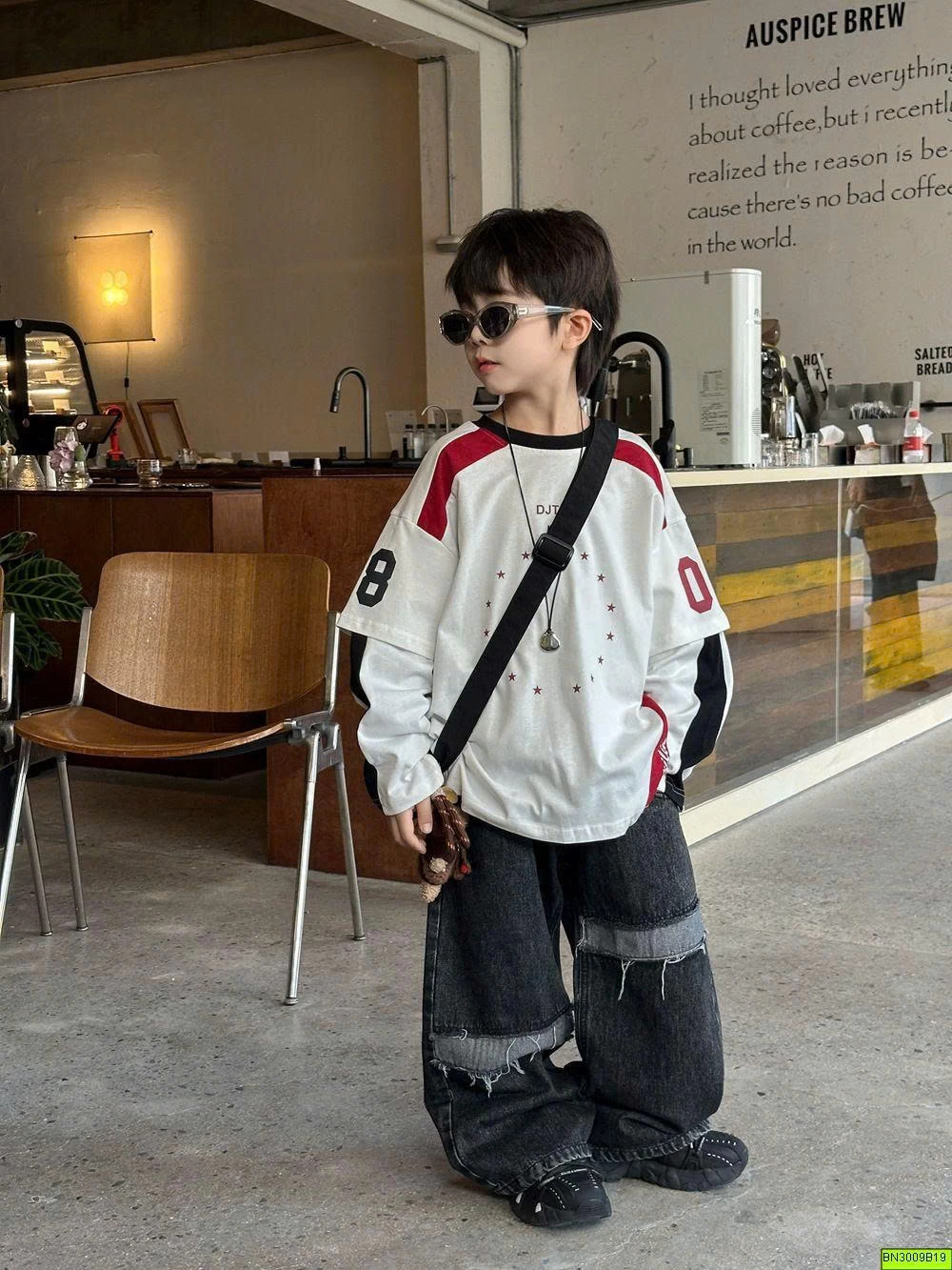 ÁO THUN SỌC VAI SỐ 08