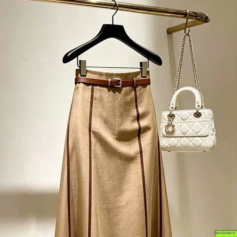 CHÂN VÁY VOAN SỌC NÂU