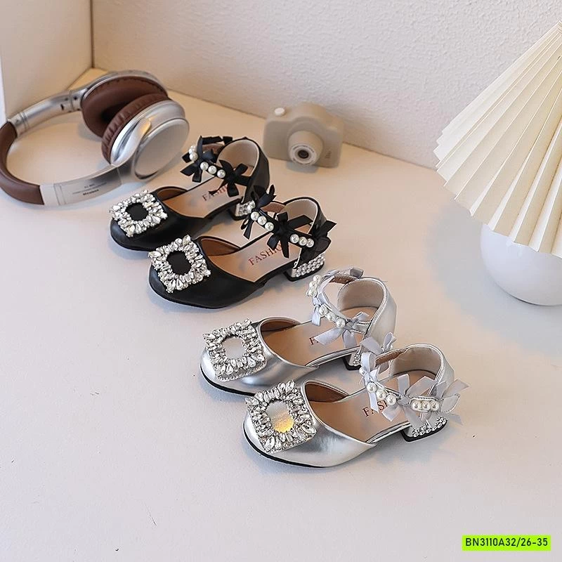 SANDAL GÓT VUÔNG TAG ĐÁ