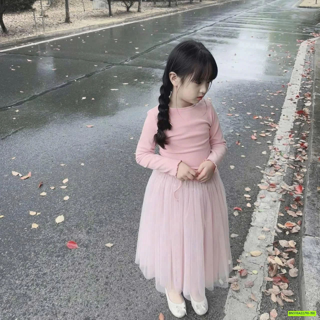 SÉT MONTOGHI MIX CHÂN VÁY TUTU NÀNG THƠ