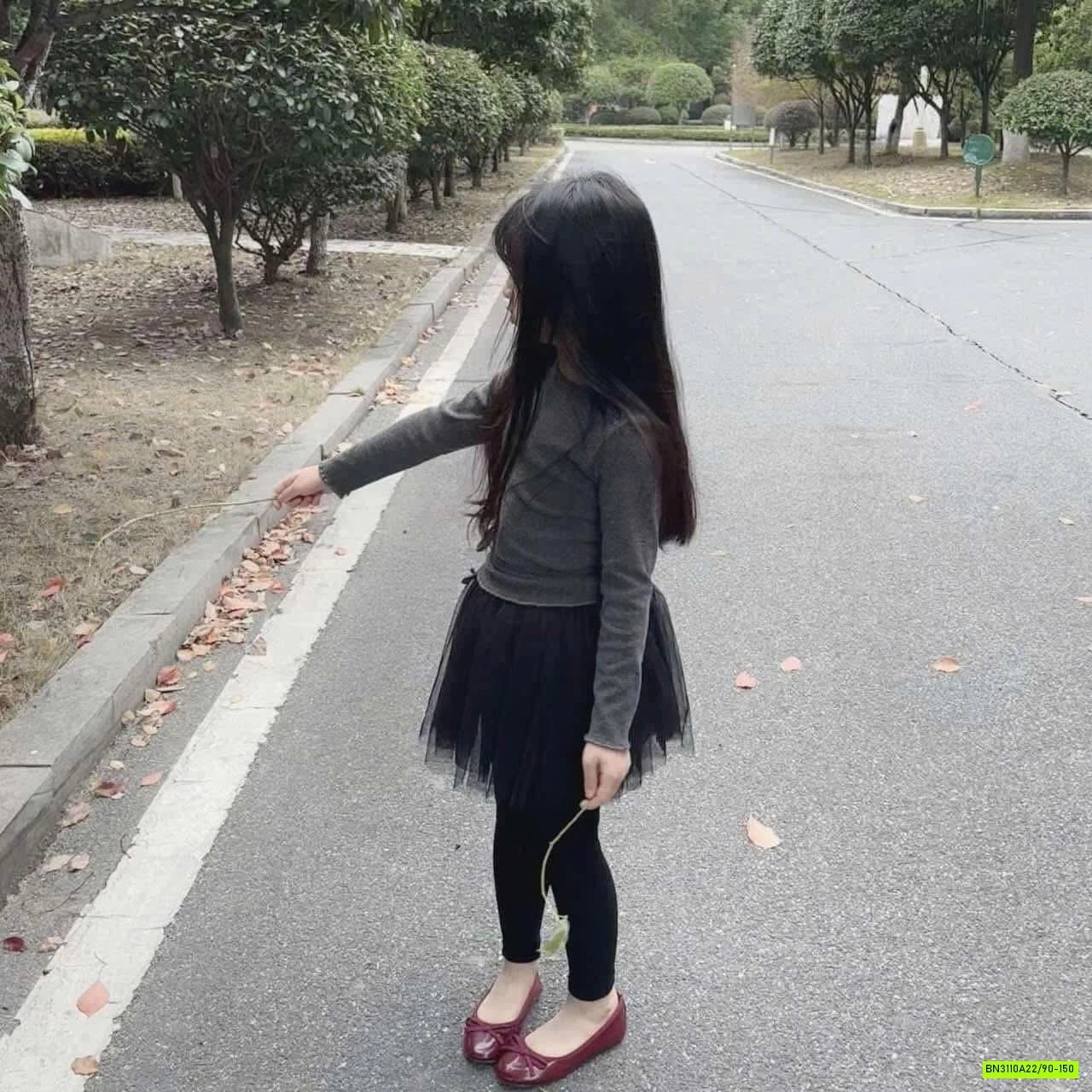 SÉT MONTOGHI MIX CHÂN VÁY TUTU NÀNG THƠ