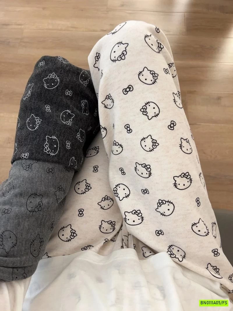 QUẦN NỈ SUÔNG KITTY MẸ