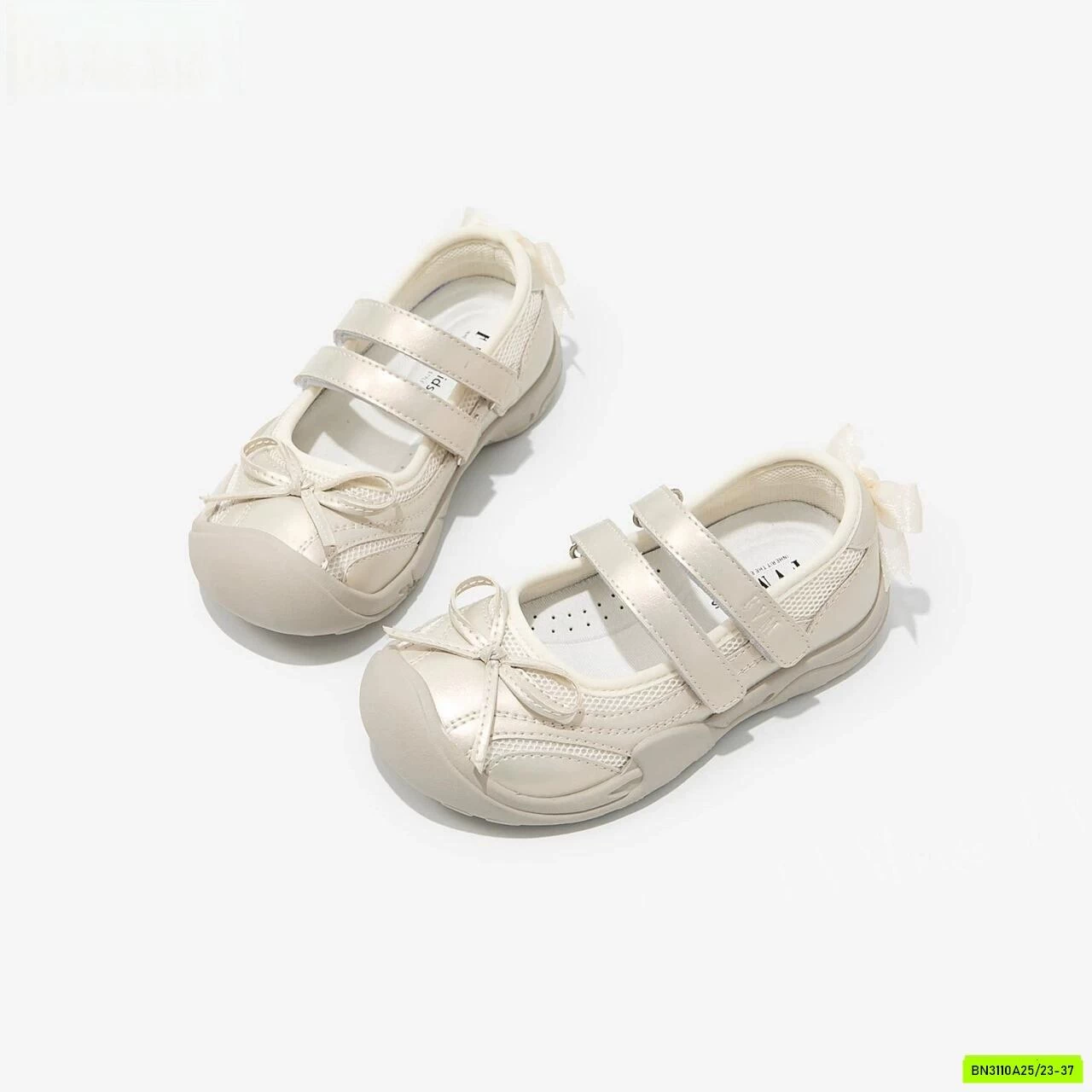 GIÀY MARY JANE DÁNG THỂ THAO GẮN NƠ