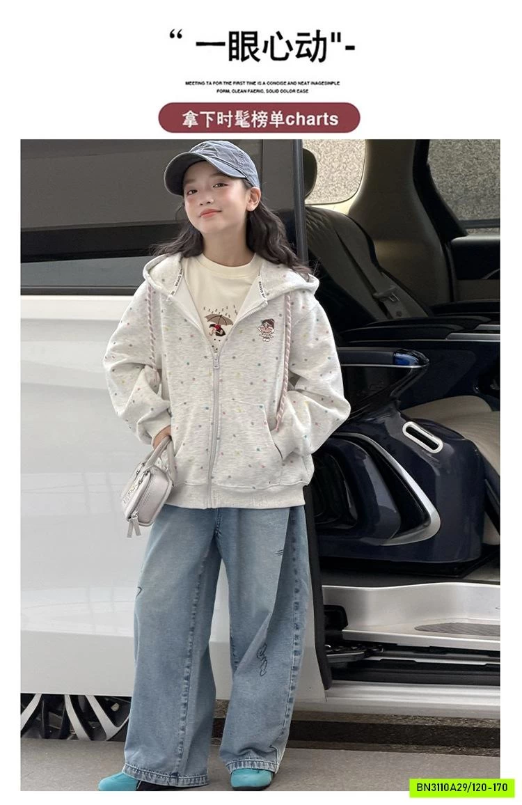 KHOÁC COTTON CHẤM BI BABYTHREE